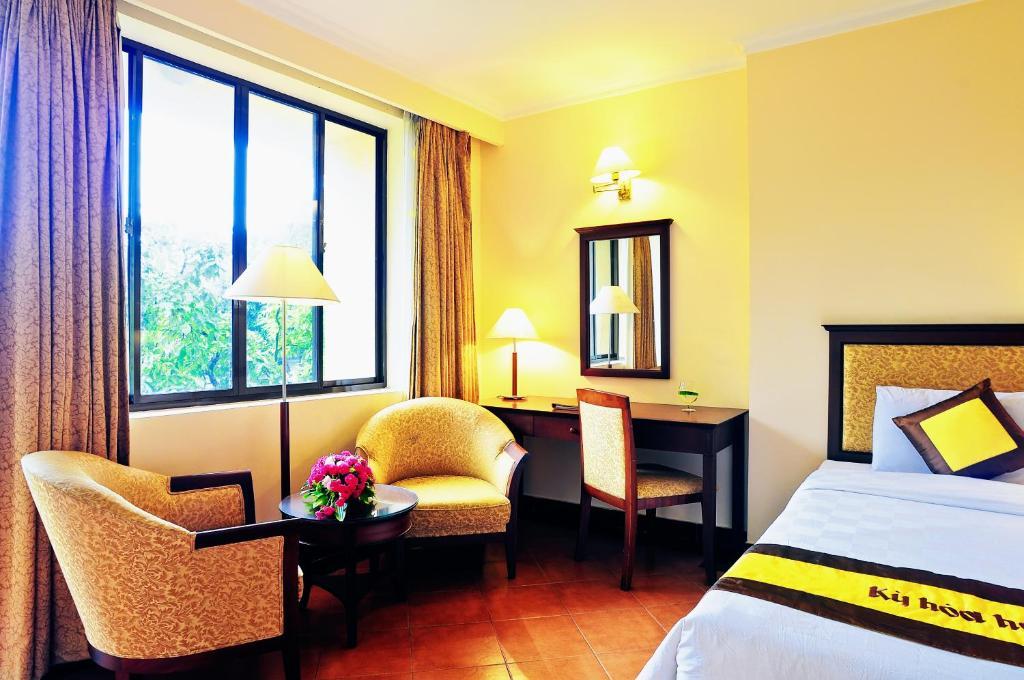Ky Hoa Hotel Ho Chi Minh Стая снимка